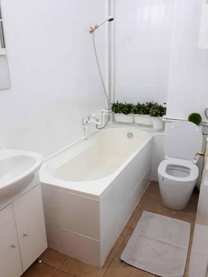 Studio Old Center Bucureşti Ngoại thất bức ảnh